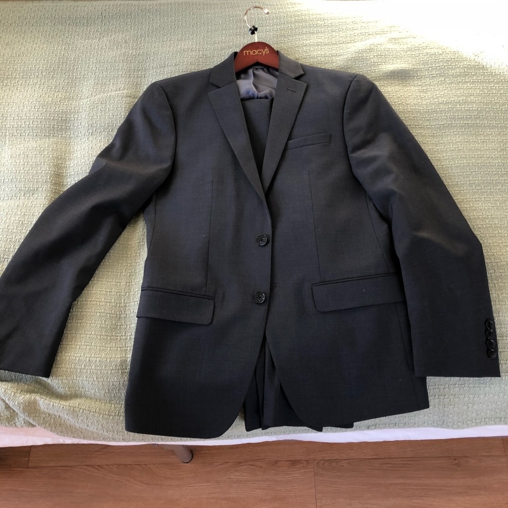 BAR III Gray/Charcoal Suit Size 38R 32x30 Pants